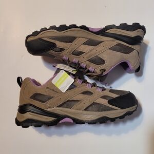 Earth Spirit Women's Beige and Lavender Athletic Shoes